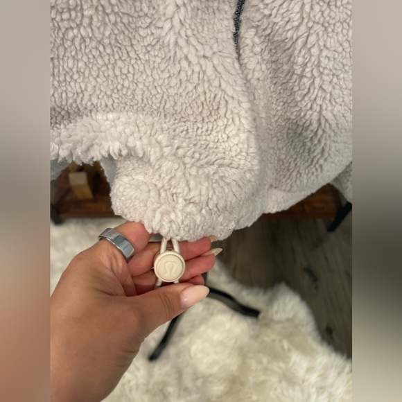 Lululemon Cinchable Fleece Zip-Up White Opal Jacket Size 12 - Picture 5 of 8